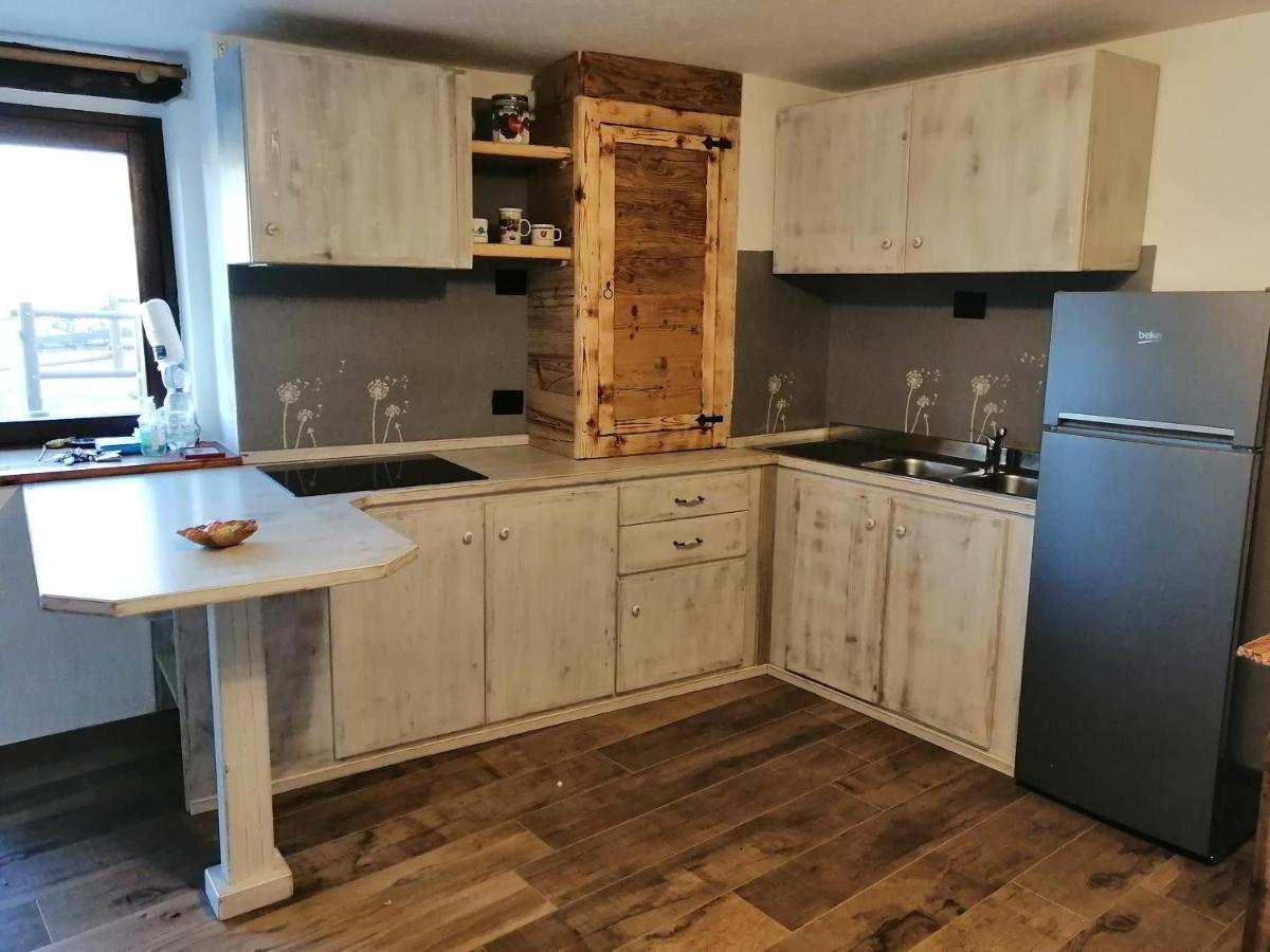Maison Perriail Vda Gressan N 0029 المظهر الخارجي الصورة
