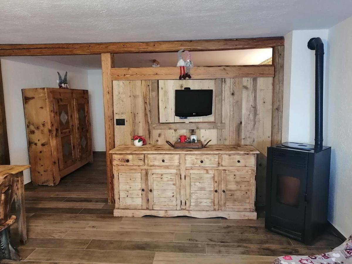 Maison Perriail Vda Gressan N 0029 المظهر الخارجي الصورة
